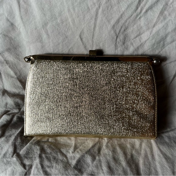 Vintage clutch purse - Picture 3 of 11